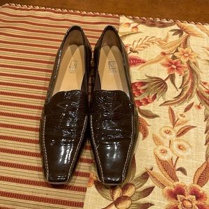 Andrew Steven’s Brown Patent Leather Loafer Made in Brazil Size 7.5 Like new